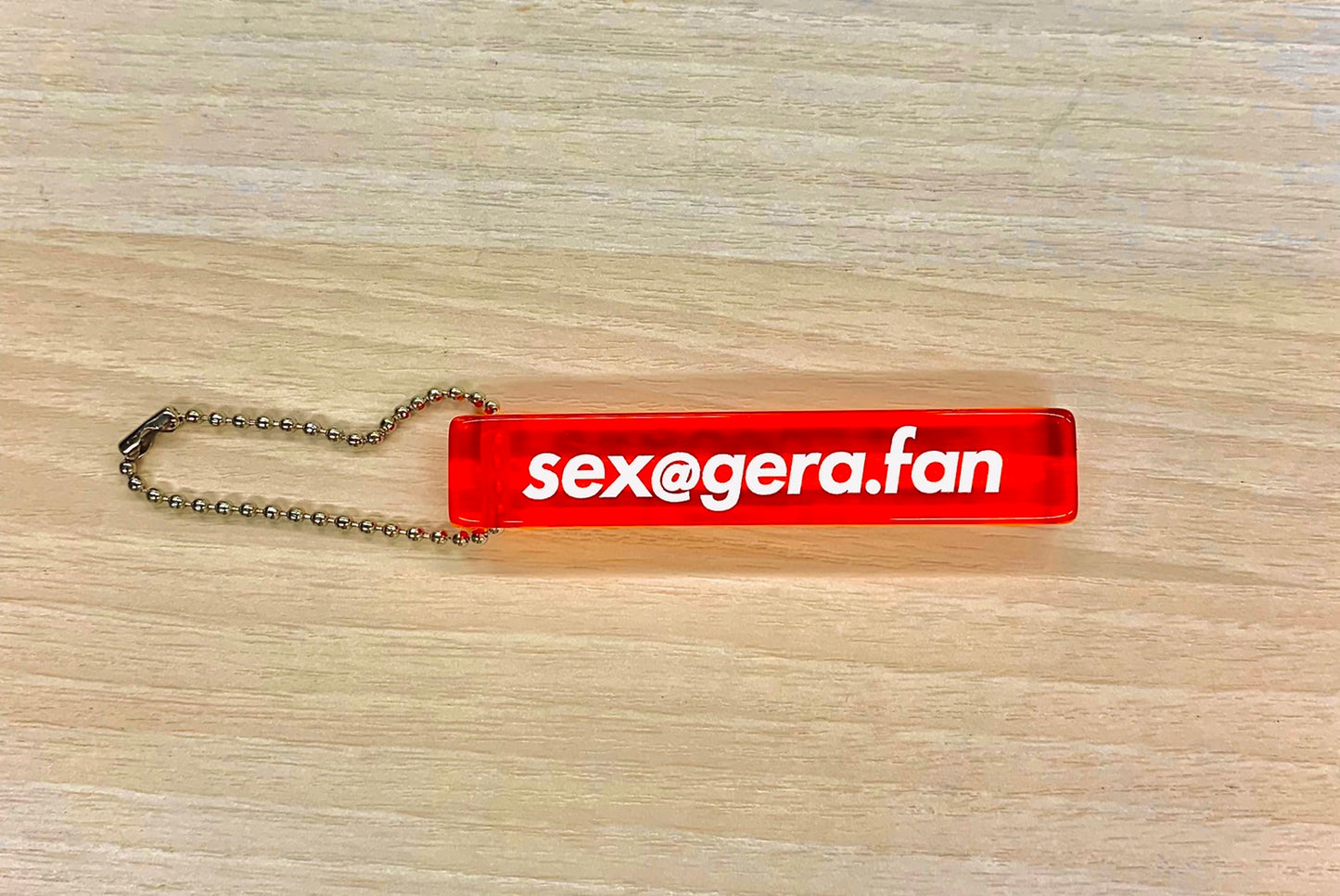 【金属バットのMusic Sound】ホテルキーホルダー